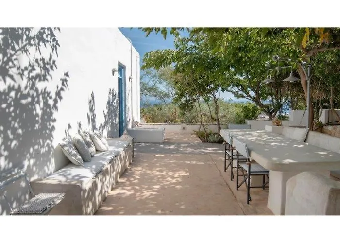 Semesterbostad Morfia